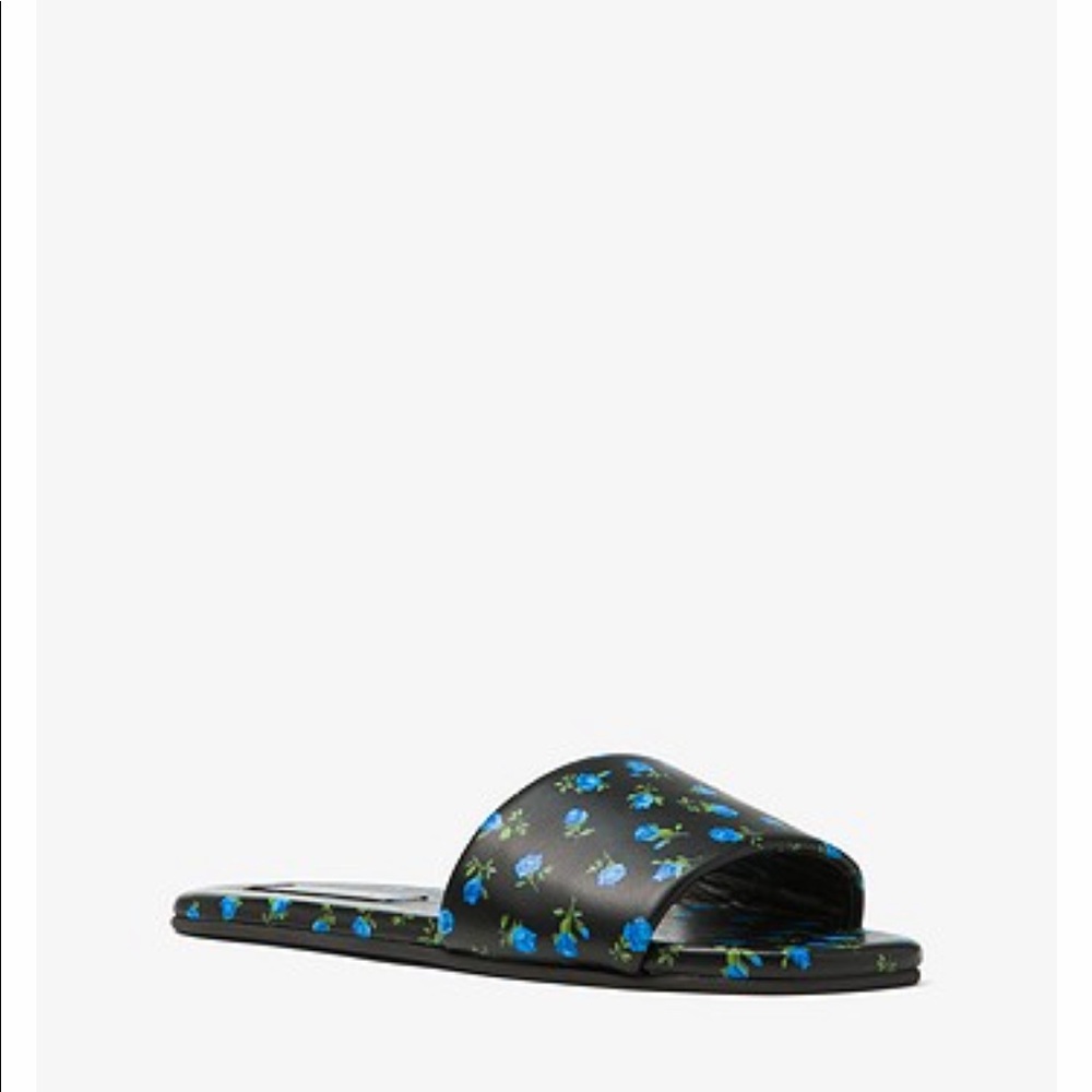 MK Collection Delphine Rosebud Leather Slide